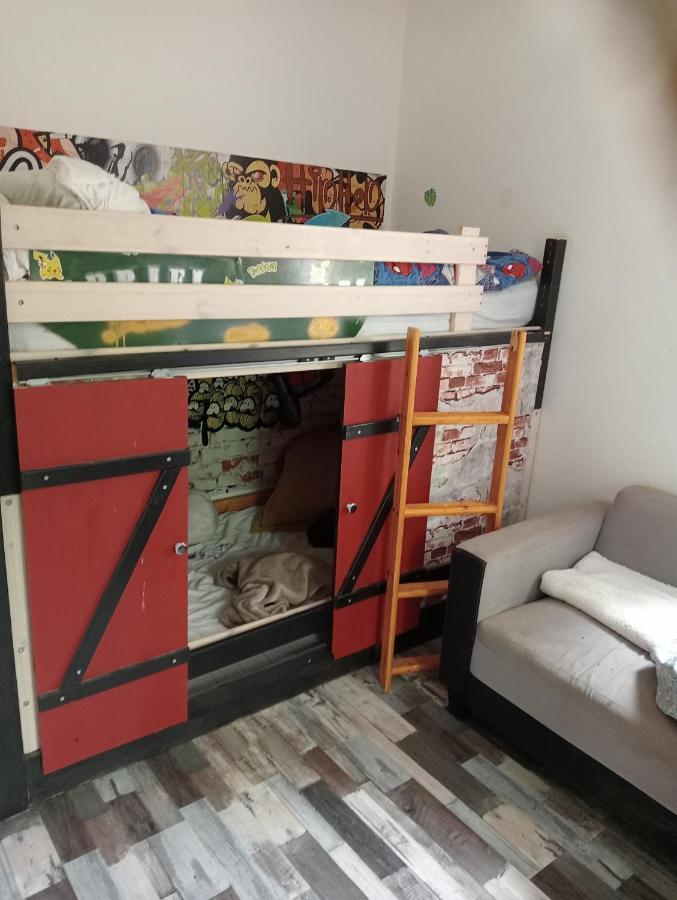 סאל Maison 70M2 Calme Vue Sur Foret מראה חיצוני תמונה